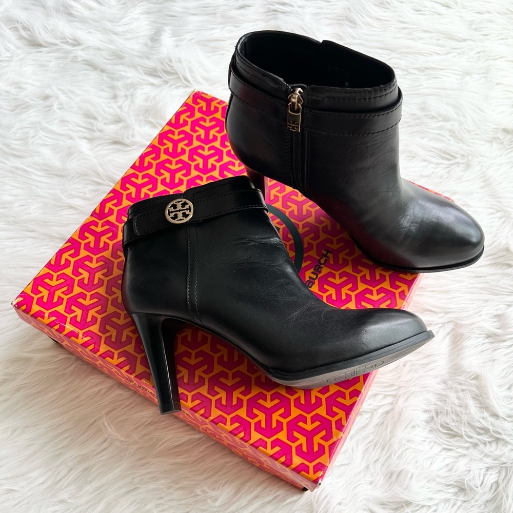 Tory Burch Black Bristol Equestrian Calf Ankle Bootie Shoes 7.5